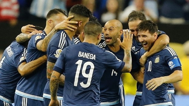 622_0c6da9cd-d7e0-3d19-8bad-d61cad9fb3e2