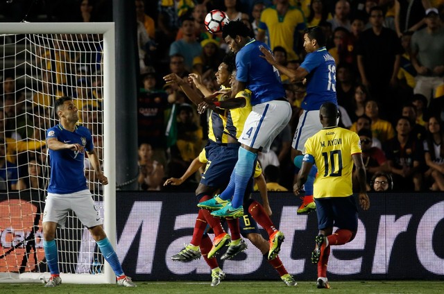 636007022243492776_C42WalM