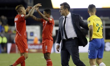 DungaBrasil-x-Peru-Copa-America-Centenario-1