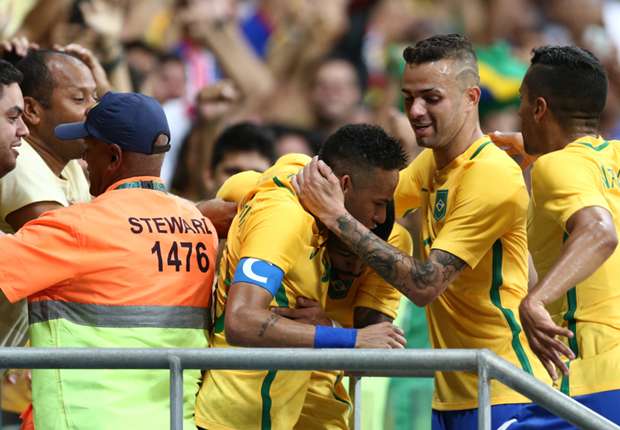 neymar-marquinhos-luan-denmark-brazil-rio-2016-olympics-10082016_146vippgyvadp1usic3tf3w1ij