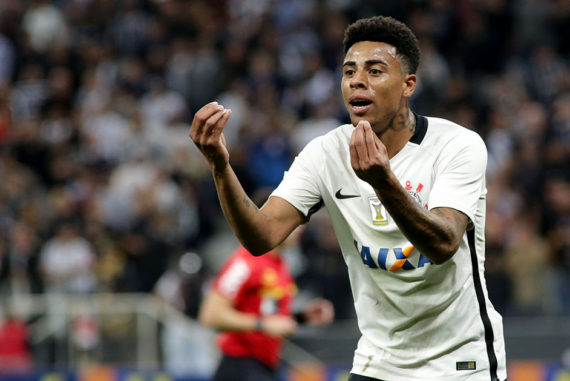 06-gustavo-recorte-t-570x381