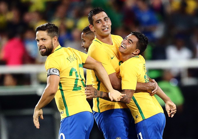 Diego em alta com Tite na Seleção Brasileira