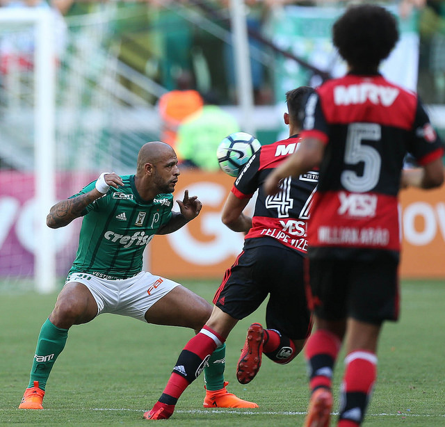 Palmeiras vence Flamengo