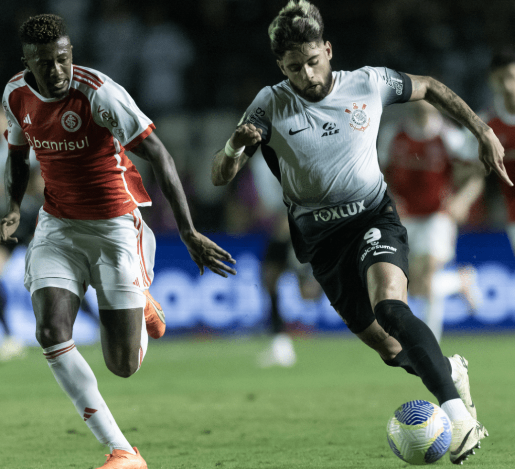 Gestão Caótica: Efeitos no desempenho de Vasco, Corinthians e Fluminense na Tabela do Brasileirão&nbsp;2024