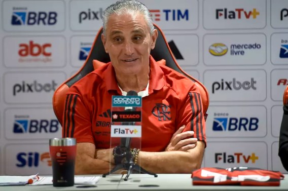 Tite entra no laberinto com o Flamengo