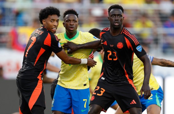 Vini Jr sem ação contra Colômbia