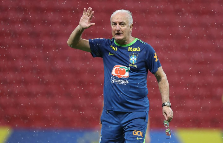 Dorival desafa na Seleção