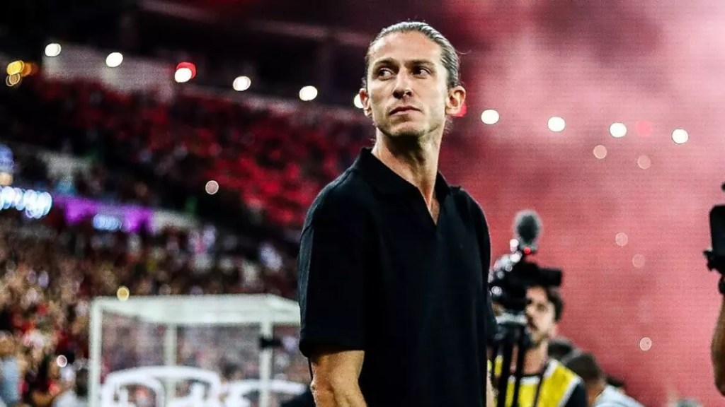 Novo diretor do Fla banca Filipe Luis