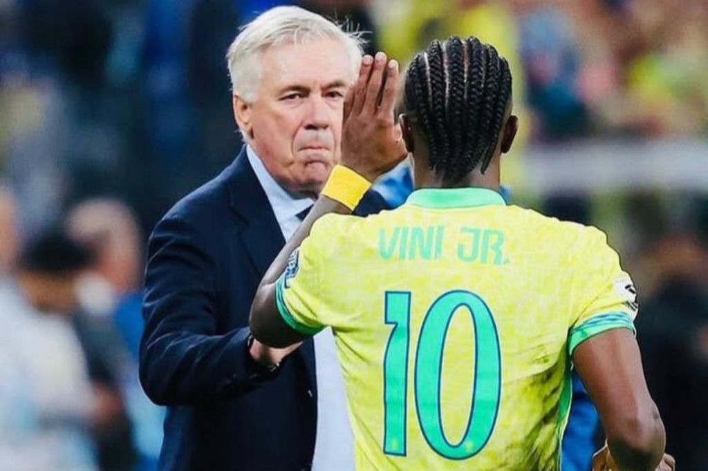 Ancelotti: “Vejo o Vinicius como o via no Real Madrid, um jogador espetacular e uma pessoa espetacular que pode decidir uma partida&nbsp;sozinho”